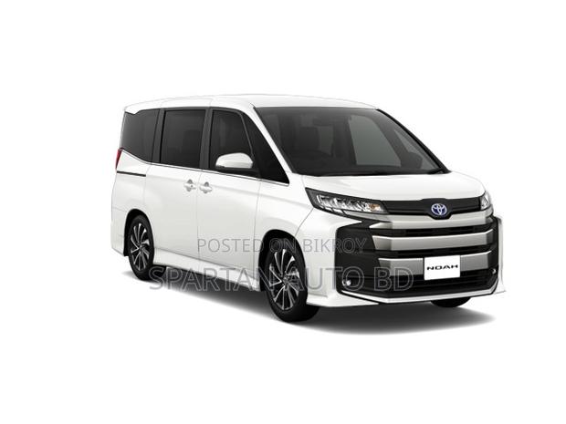 Toyota Noah 2026 Pearl