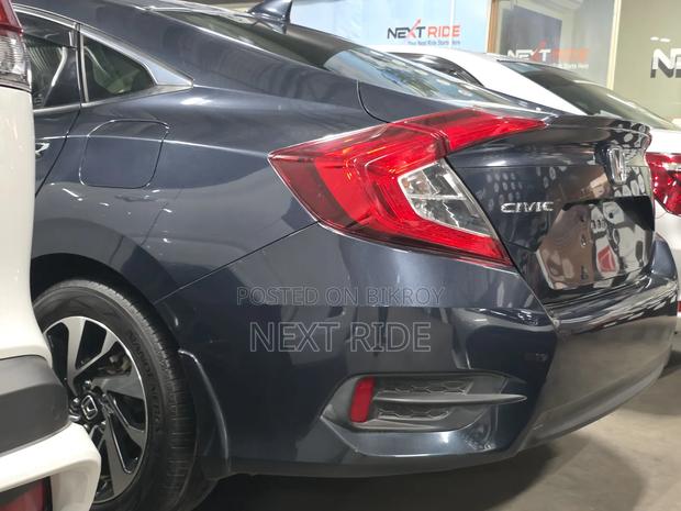 Honda Civic EX Sedan 2019 Gray