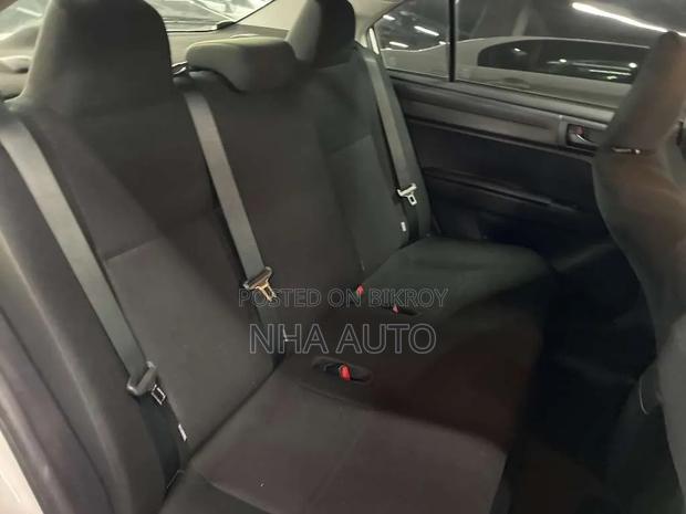 Toyota Axio 2022 Silver