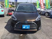 Toyota Sienta 2021 Brown for sale