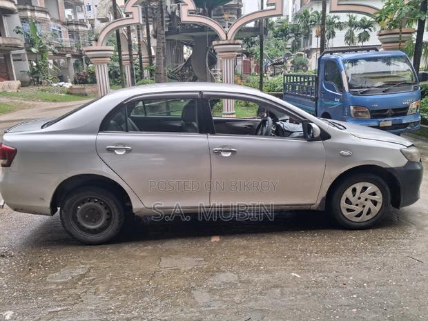 Toyota Axio 1.5 X FWD 2006 Silver