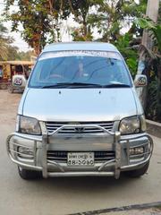 Toyota Noah 2.0 AWD (8 Seater) 2001 Silver for sale