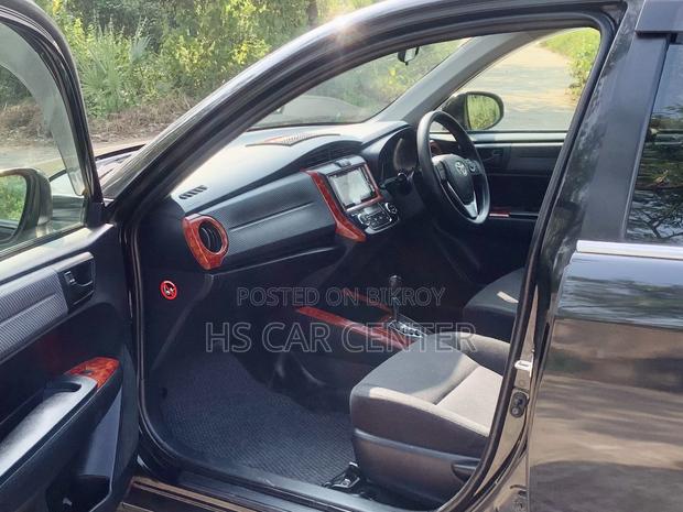 Toyota Corolla Fielder 1.5 Hybrid FWD 2014 Black