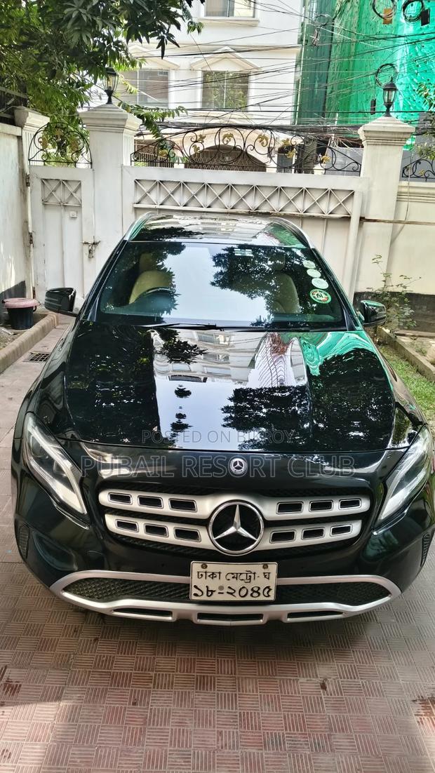 Mercedes-Benz GLA-Class 2019 Black