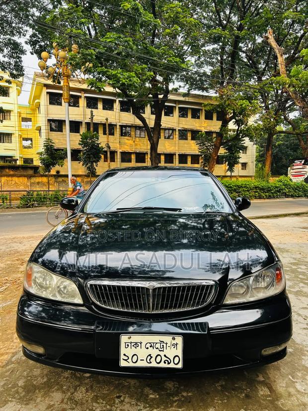 Nissan Cefiro 2001 Black