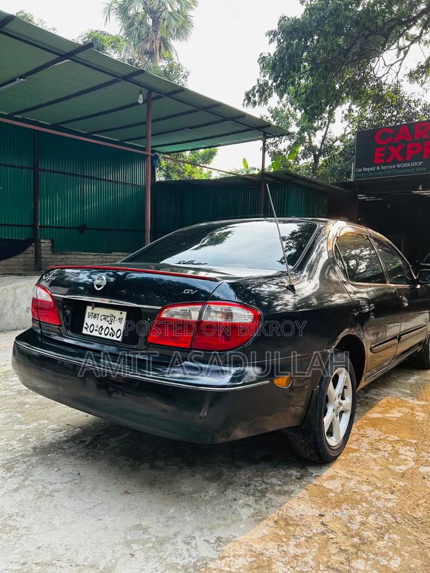 Nissan Cefiro 2001 Black