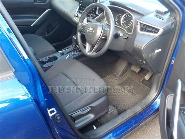 Toyota Corolla Cross 1.8 Hybrid FWD 2022 Blue