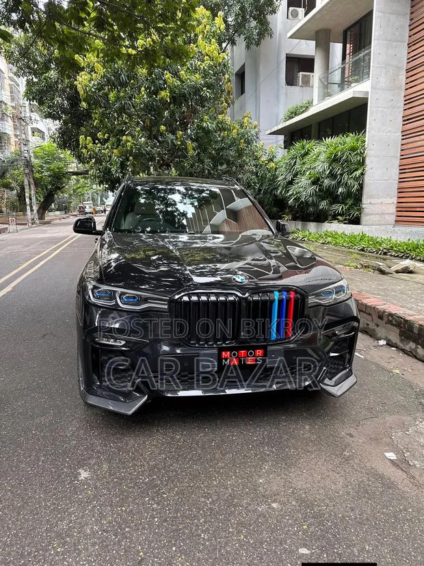 BMW X7 xDrive40i 2021 Matt Black