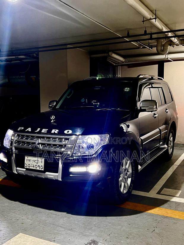 Mitsubishi Pajero Sport 2009 Black