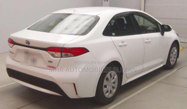 Toyota Corolla 2021 White