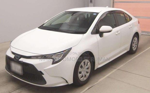 Toyota Corolla 2021 White