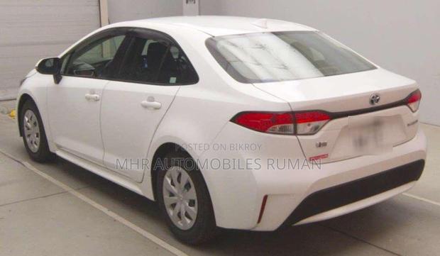 Toyota Corolla 2021 White