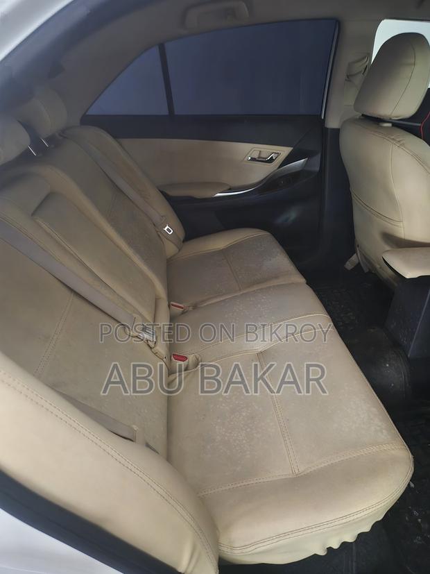 Toyota Premio 2020 Pearl