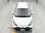 Toyota Aqua 2021 White for sale