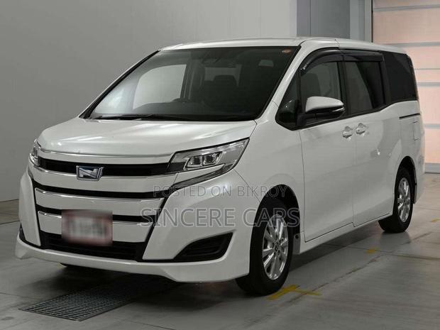 Toyota Noah 2021 Pearl