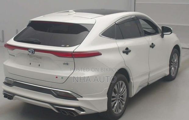 Toyota Harrier 2021 Pearl