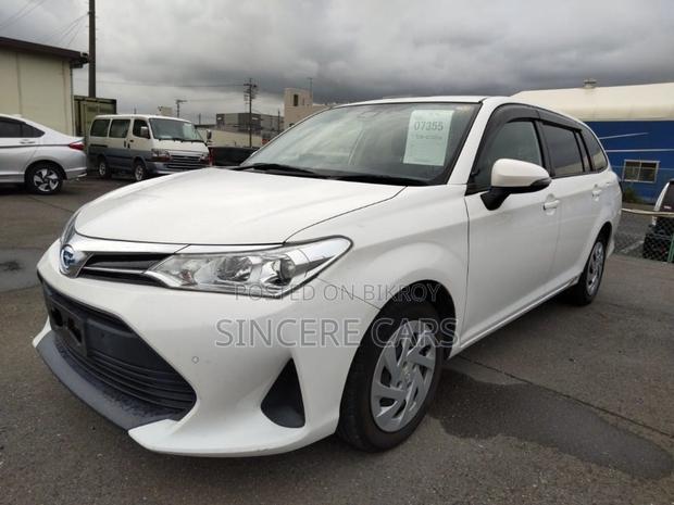 Toyota Corolla Fielder 2021 White
