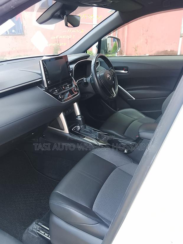 Toyota Corolla Cross 1.8 Hybrid FWD 2022 Pearl