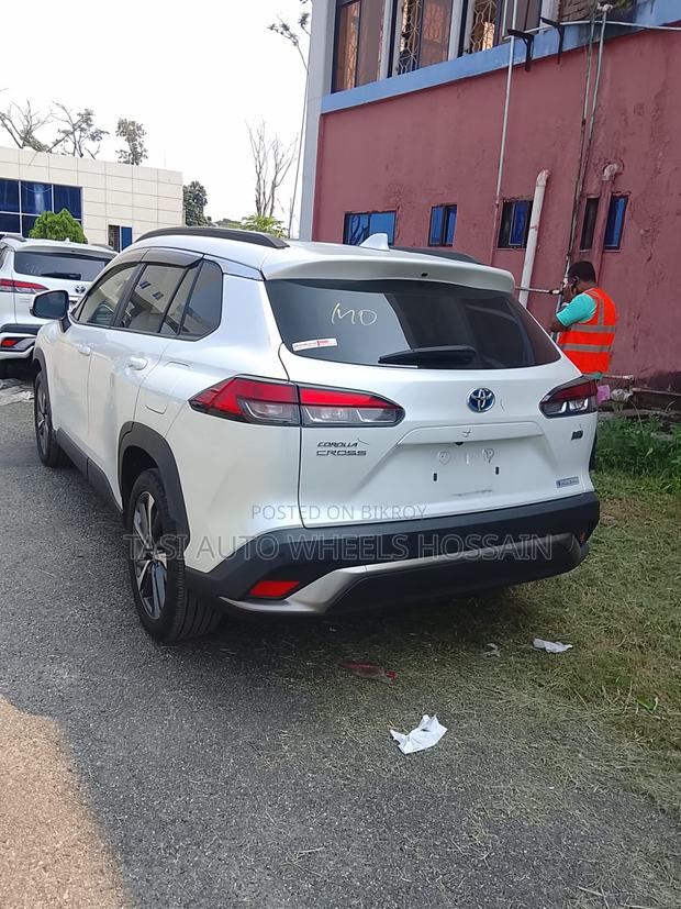Toyota Corolla Cross 1.8 Hybrid FWD 2022 Pearl