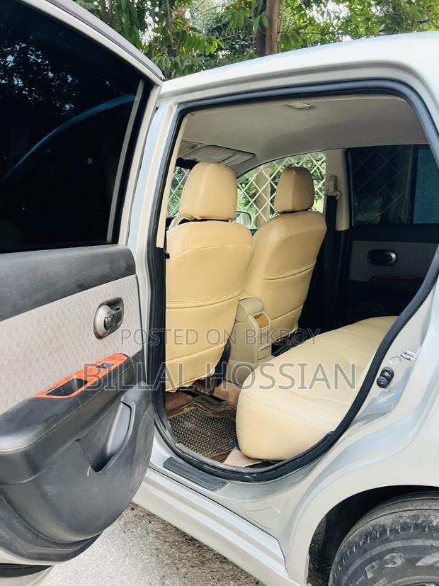Nissan Tiida 2007 Silver