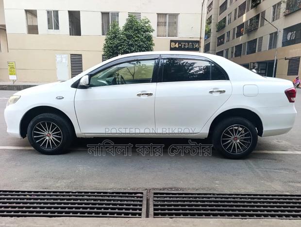 Toyota Axio 2011 White