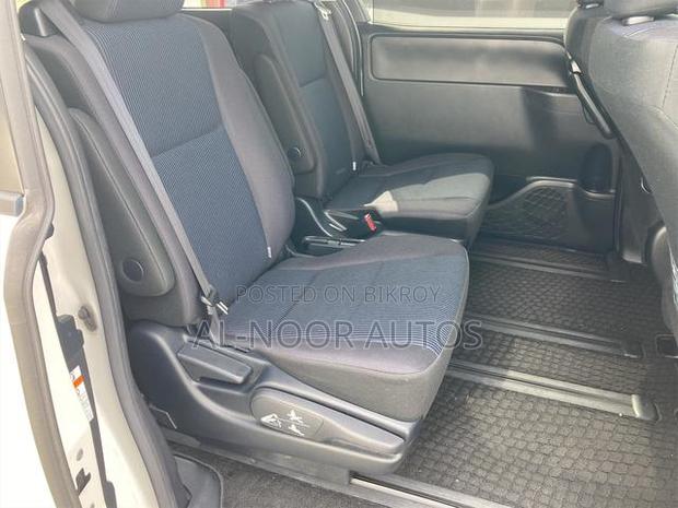 Toyota Noah 1.8 FWD Hybrid (7 seater) 2021 Pearl