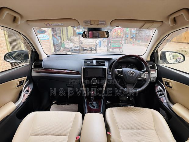 Toyota Premio 1.5 FWD 2020 Pearl