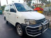 Toyota Noah 2.0 AWD (8 Seater) 2002 White for sale