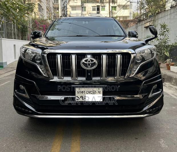 Toyota Land Cruiser Prado 2.7 i 2012 Black