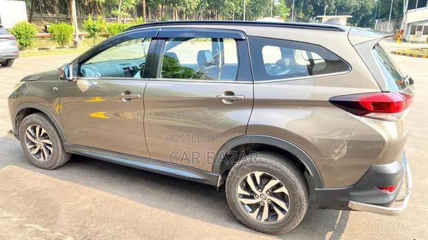 Toyota Rush 1.5 RWD 2021 Gray