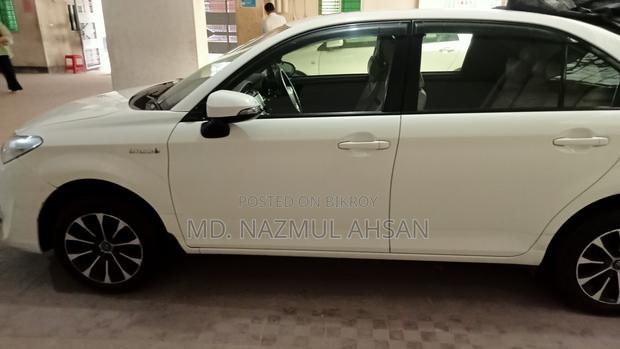 Toyota Axio 1.5 Hybrid 2WD 2016 White