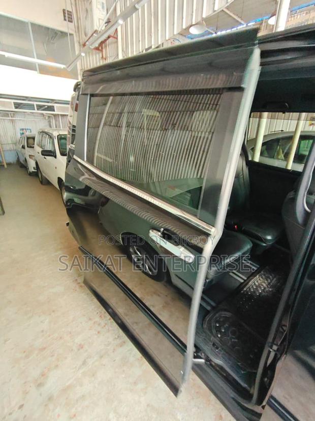 Toyota Noah 2017 Black