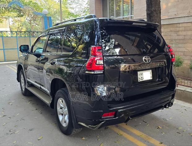 Toyota Land Cruiser Prado 2.7 i 2012 Black